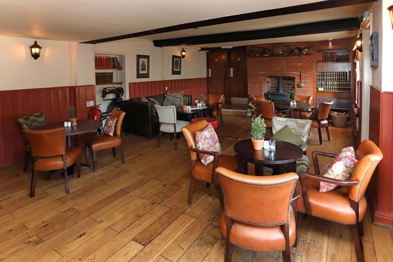 The Rising Sun Hotel Coltishall Buitenkant foto